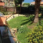 Di Giorgi 4*